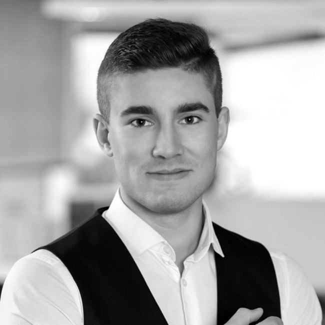 Markus Roogna Markus Roogna